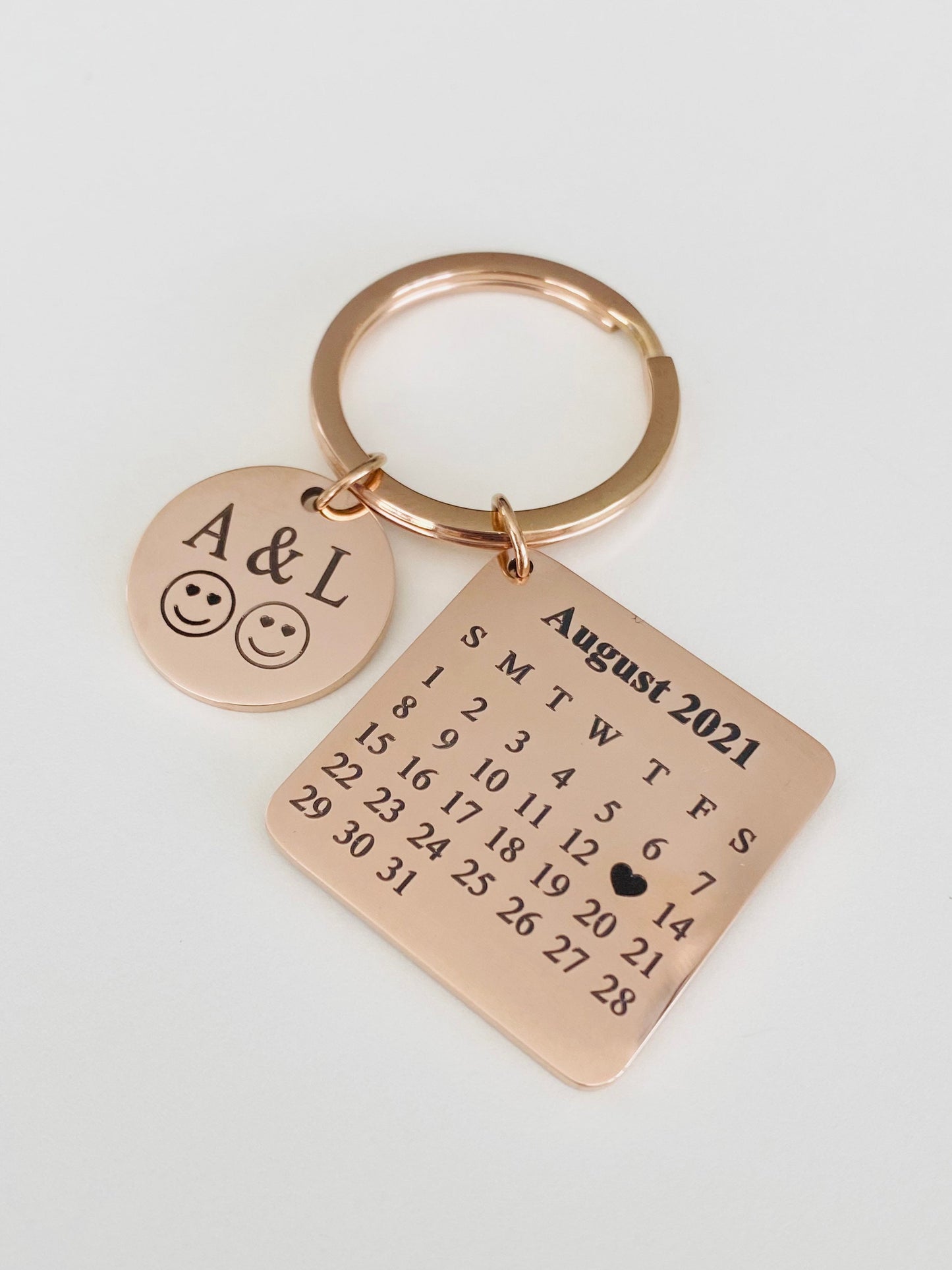 Personalized Heart Calendar Keychain Engraved Keychain Custom Date Keychain Customized Metal Keychain Anniversary Gift for him Handmade Gift