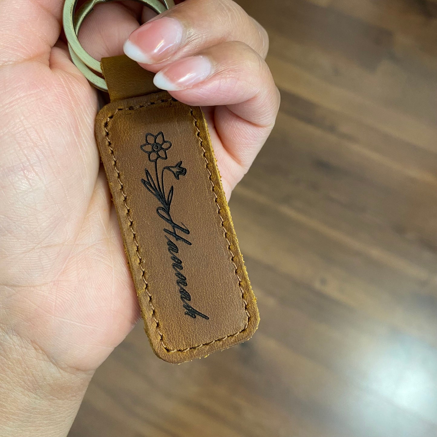 Birth Flower Name Keychain Customized Leather Keychain Genuine Leather KeyChain Engraved Keychain Name Birth Flower Key Tag Gift for her